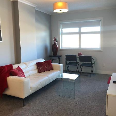 Amicable, Cozy, High Speed Internet, Sleeps 2 Riverview Downtown Apartment Calgary Exterior photo